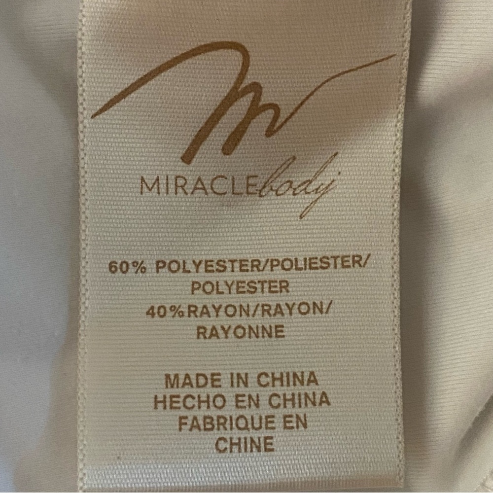 MIRACLEBODY by MIRACLESUIT white burnout fabric top over slimming tank top Large - Picture 9 of 13